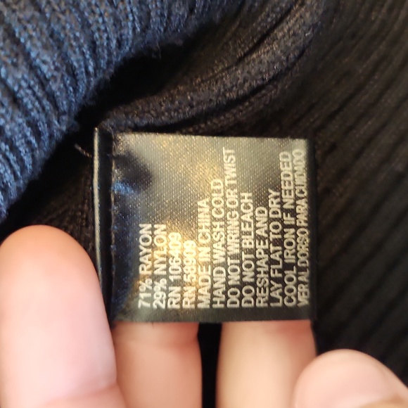 Gianni Bini Black Knit Long Sleeve Dress - Picture 6 of 6